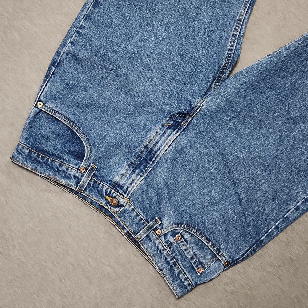 Vintage LEVI'S 550 Relaxed Fit Tapered Leg Baggy Oversized Denim Blue Dad Jeans - Picture 5 of 17